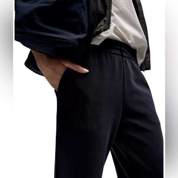 Lululemon Softstreme High-rise Straight Cropped Pant Sz 2 Black - Picture 2 of 12